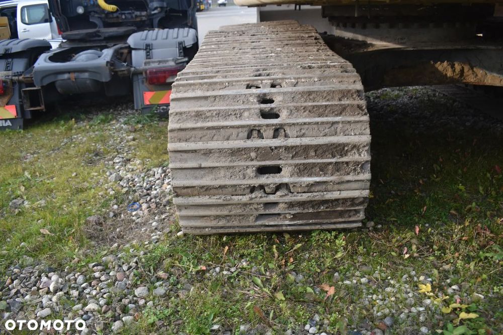 Caterpillar 326FL - 16