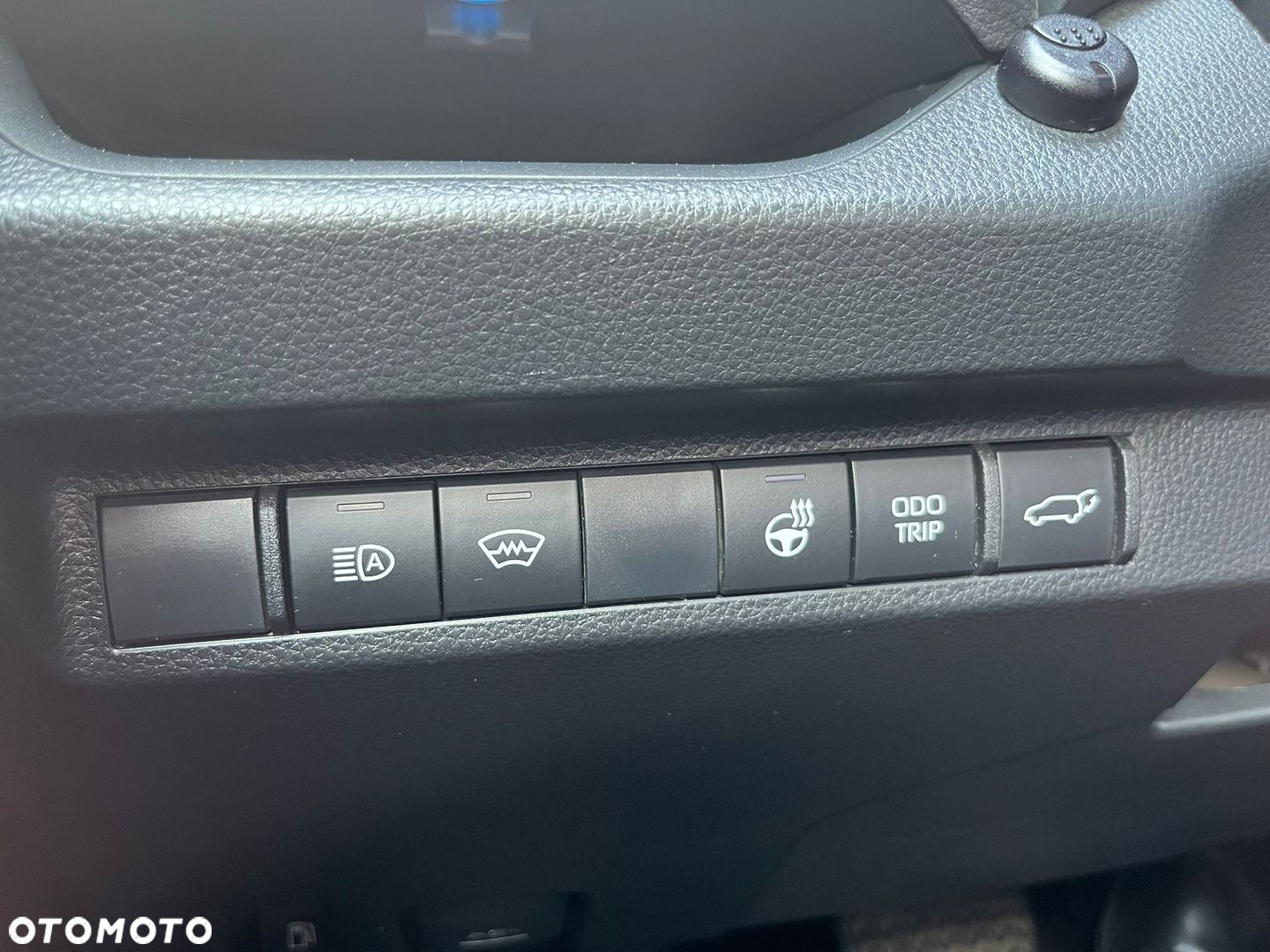Toyota RAV4 - 31