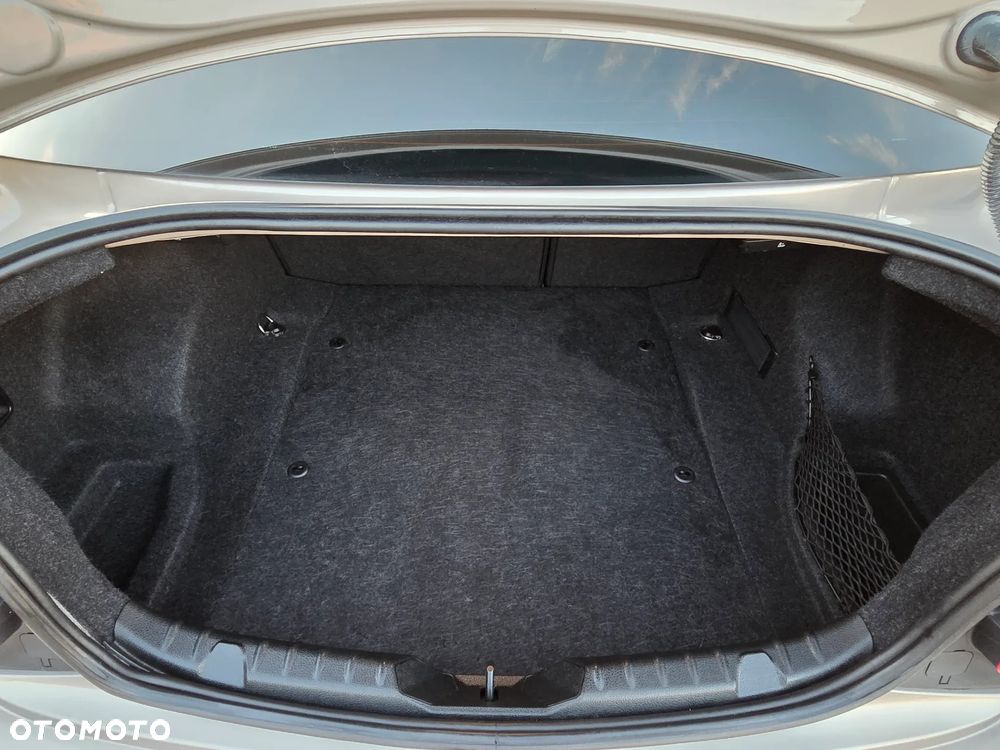 BMW Seria 2 220i Modern Line - 37