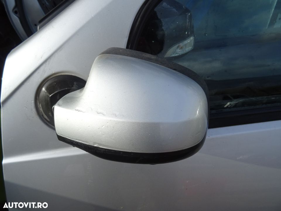 Oglinda stanga Dacia Sandero din 2010 - 1