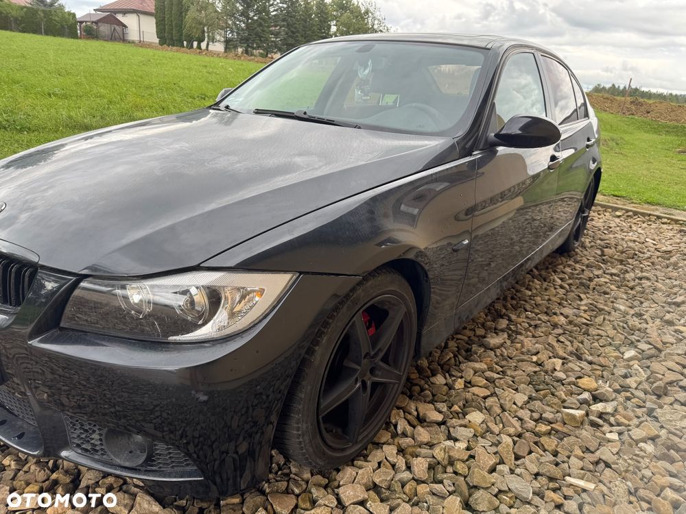 BMW Seria 3 320i - 2