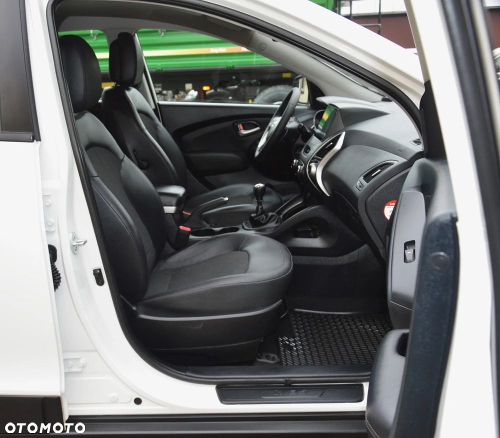 Hyundai ix35 - 28