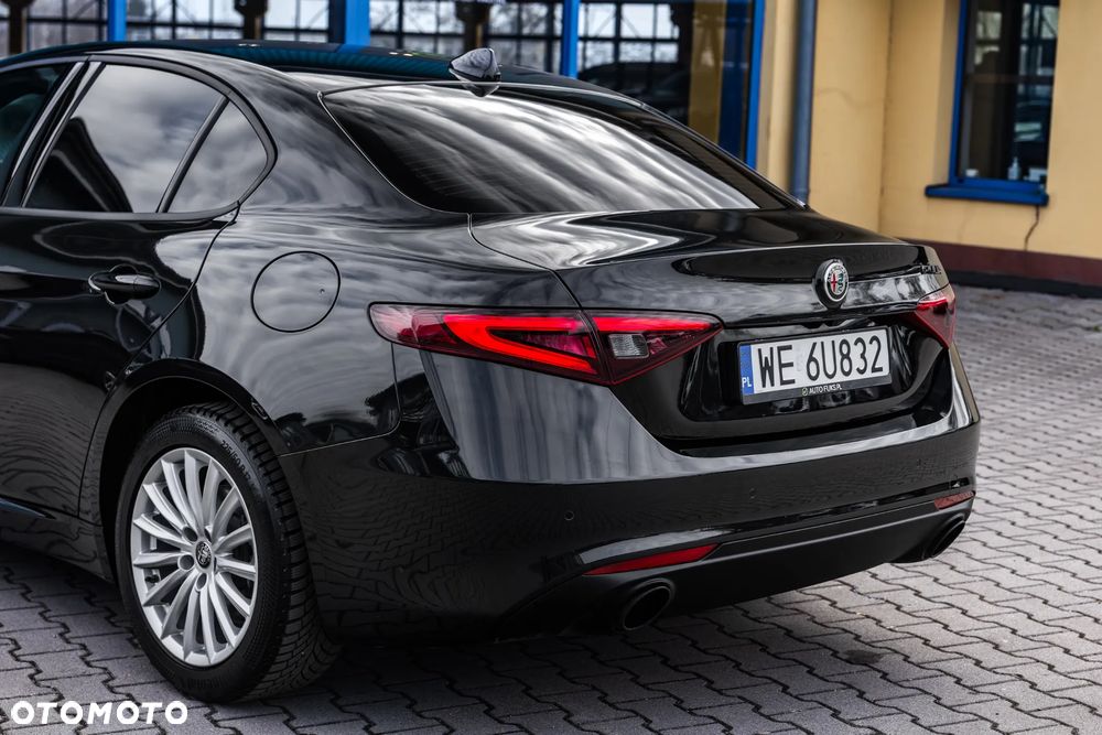 Alfa Romeo Giulia 2.0 Turbo Super - 9