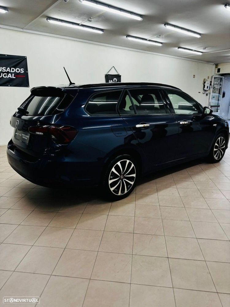 Fiat Tipo Station Wagon 1.3 M-Jet Lounge - 6