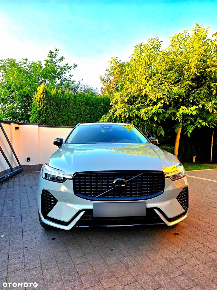 Volvo XC 60 B4 D AWD Plus Dark - 13