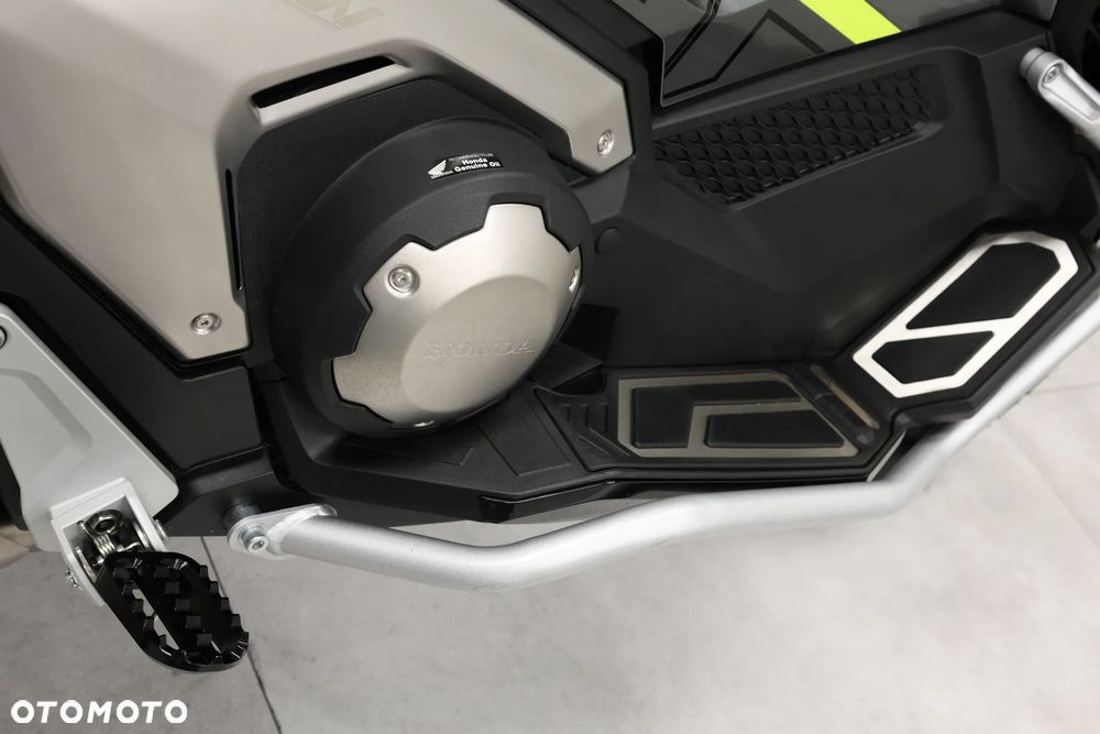 Honda X-ADV - 25