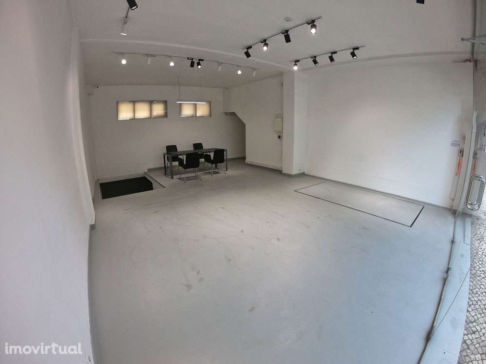 Oportunidade Única no Centro de Lisboa – 2 Lojas + Armazém | Alcântara - Grande imagem: 4/34