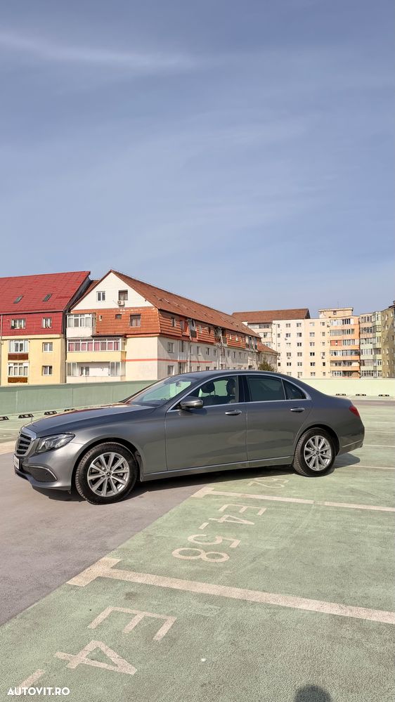 Mercedes-Benz E 220 d 4MATIC Aut. - 5