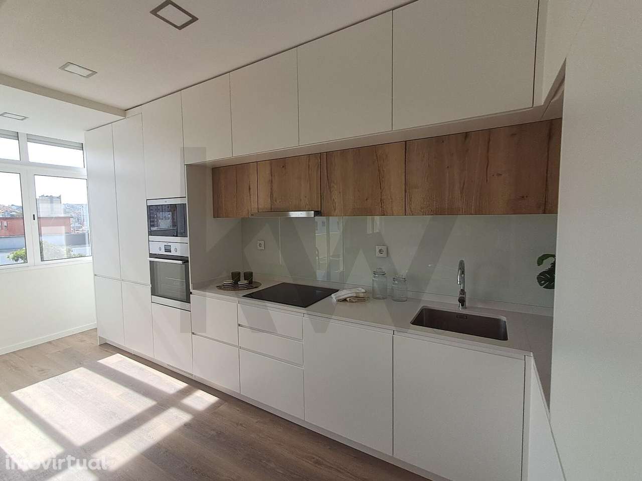 T3 em Benfica - Grande imagem: 3/22