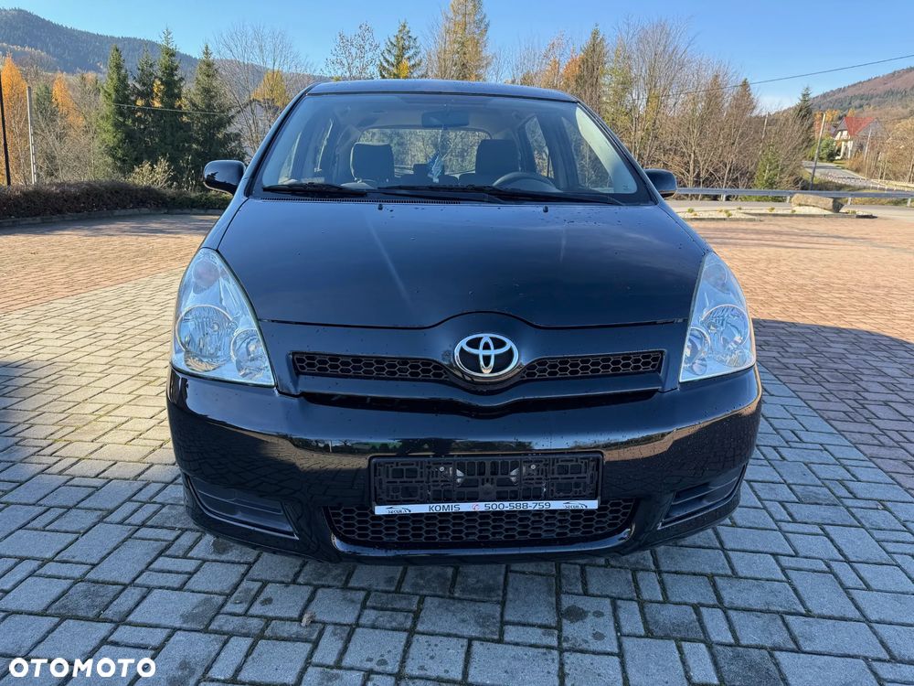 Toyota Corolla Verso 2.0 D-4D - 2