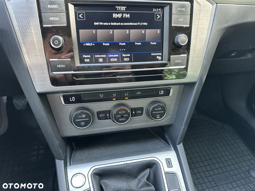 Volkswagen Passat 2.0 TDI EVO Essence - 22