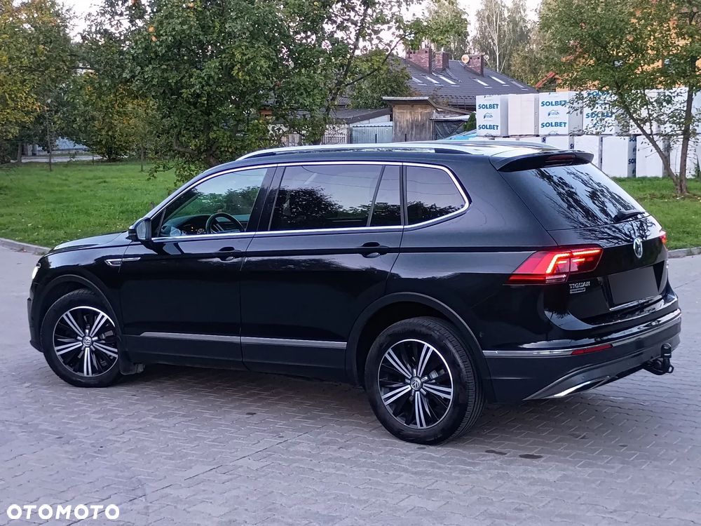 Volkswagen Tiguan Allspace - 8