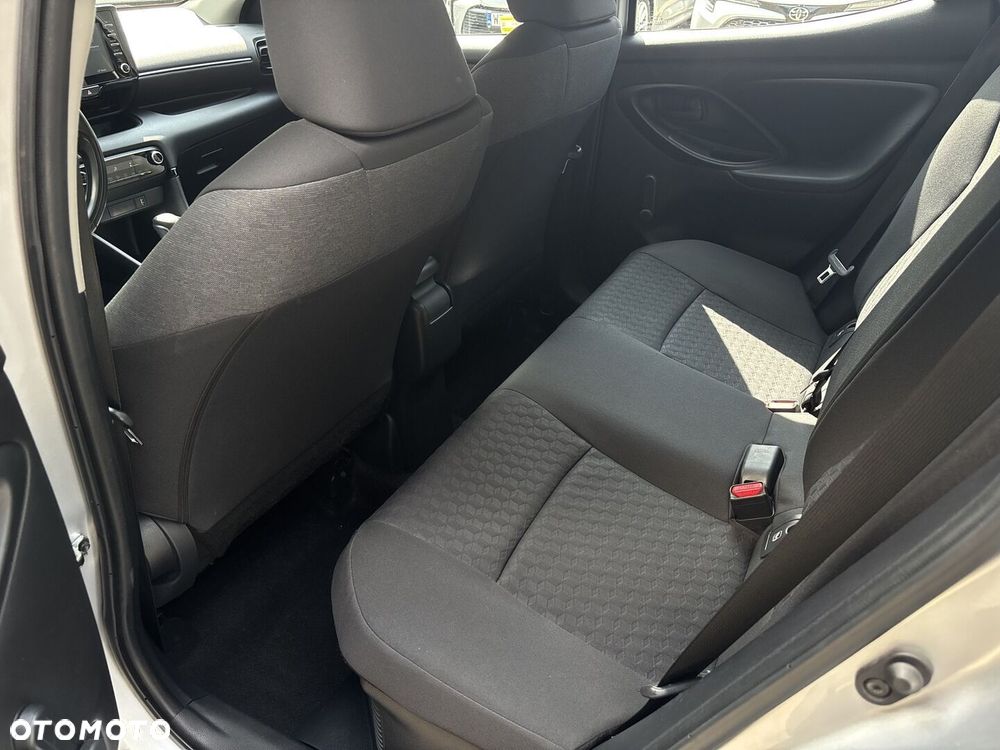 Toyota Yaris Hybrid 1.5 Comfort - 22