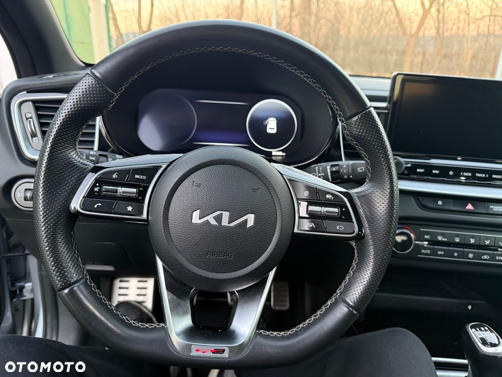 Kia XCeed 1.5 T-GDI GT-Line - 33