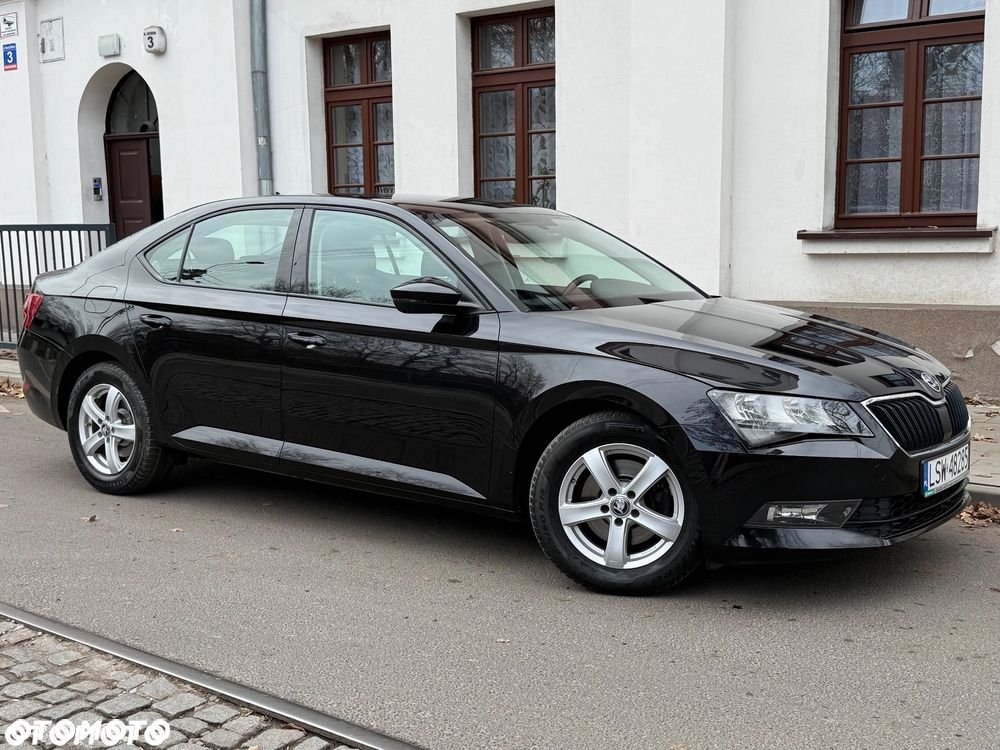 Skoda Superb - 4
