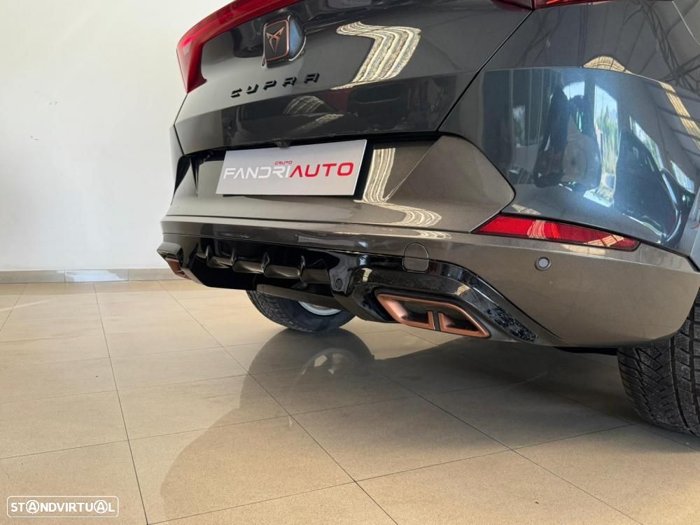 Cupra Formentor 1.4 e-Hybrid DSG - 10