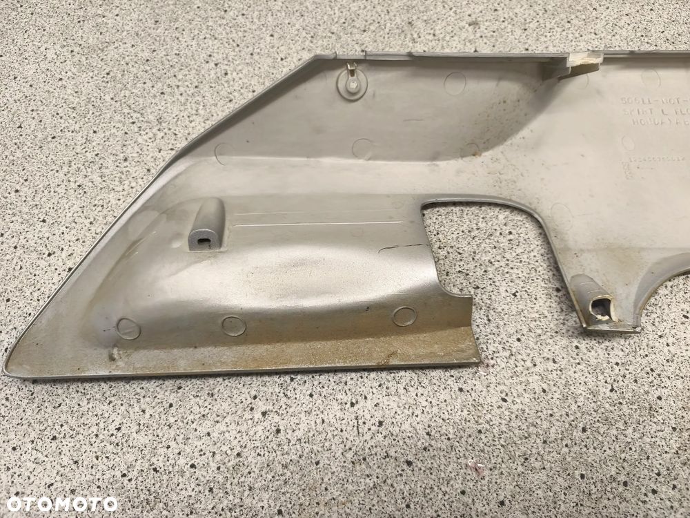 Owiewka, osłona, bok, boczek, pług Honda Silver Wing 400 600 - 17