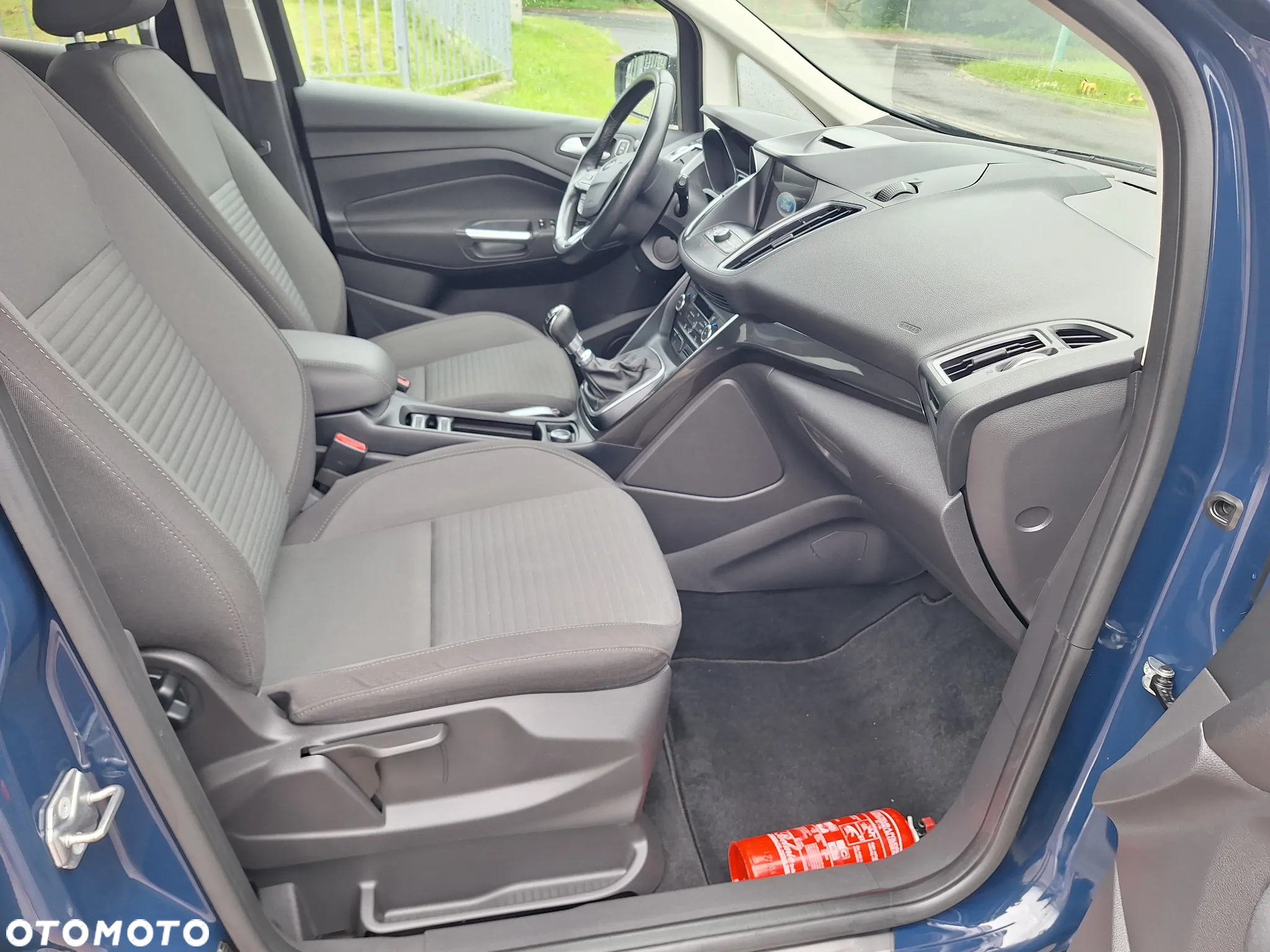 Ford Grand C-MAX - 16