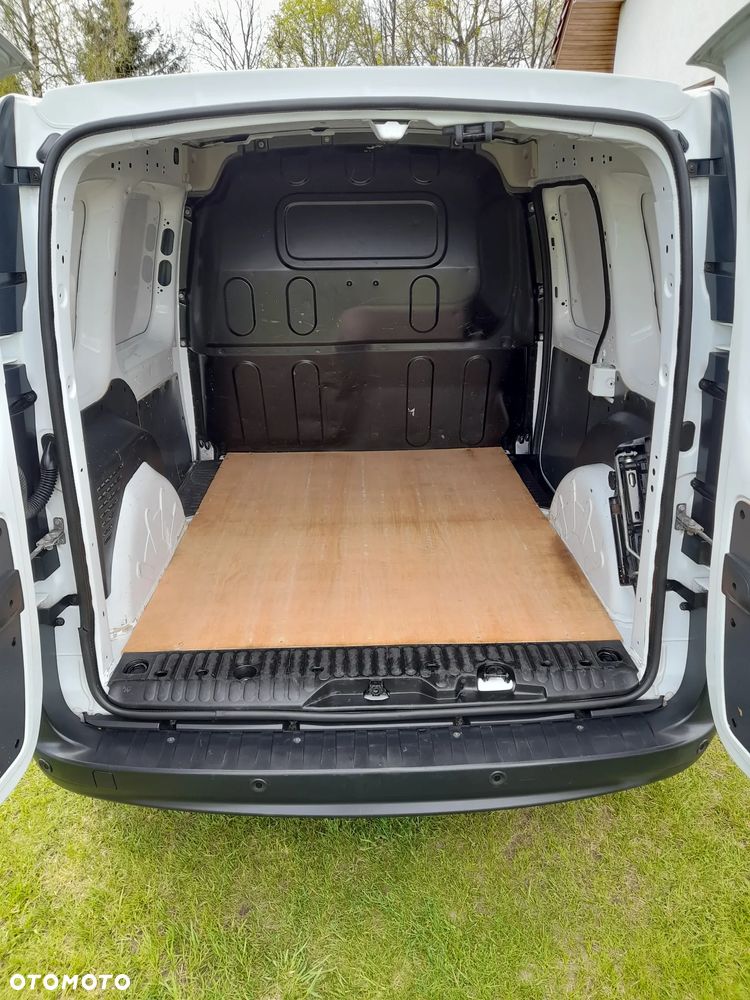 Mercedes-Benz Citan - 10