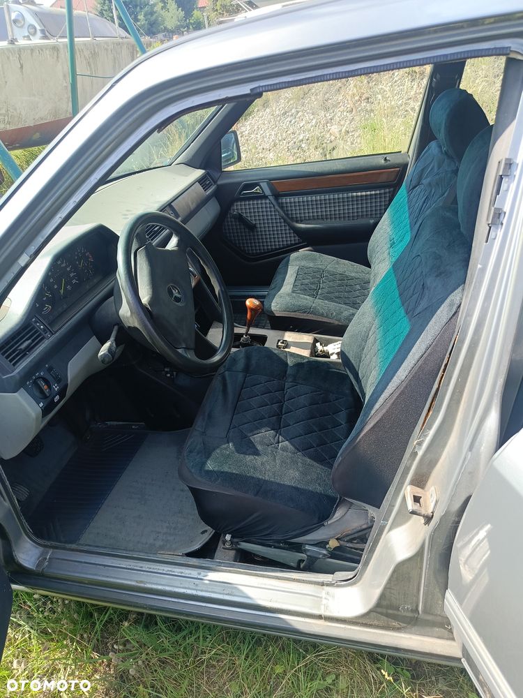 Mercedes-Benz W124 (1984-1993) - 5