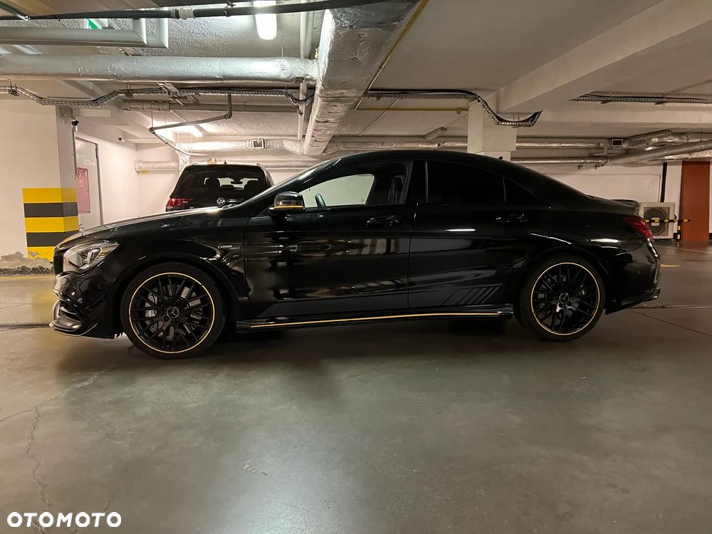 Mercedes-Benz CLA AMG 45 4Matic AMG Speedshift 7G-DCT Yellow Night Edition - 9