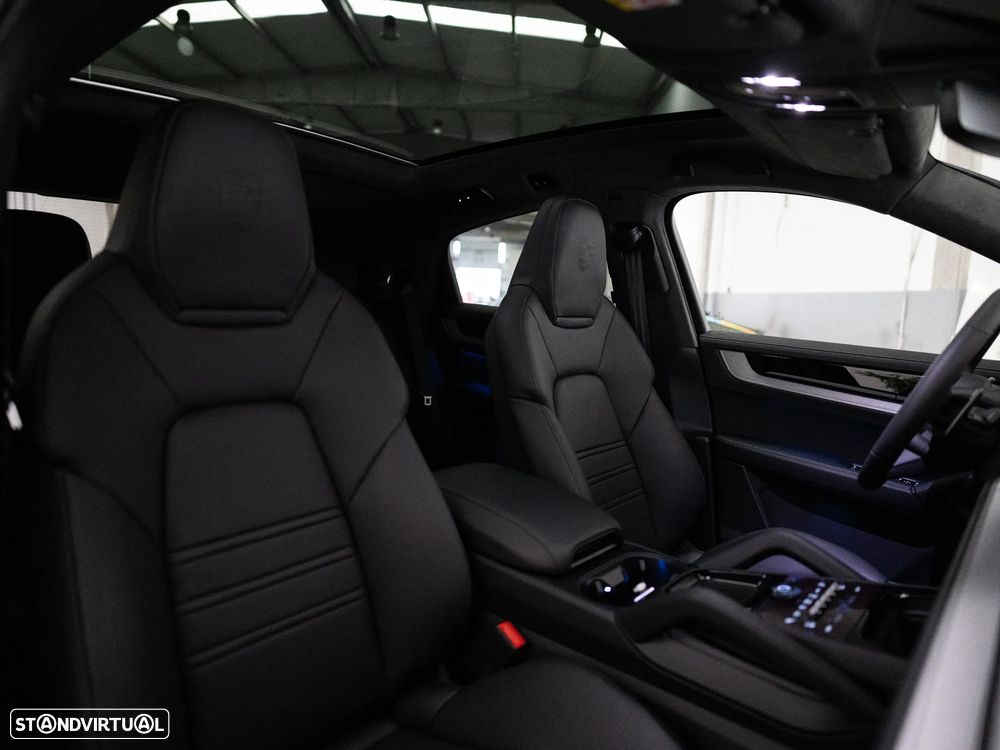 Porsche Cayenne Coupé S E-Hybrid - 46