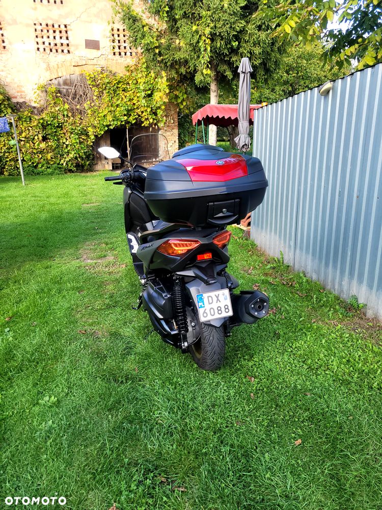 Yamaha X-max - 21