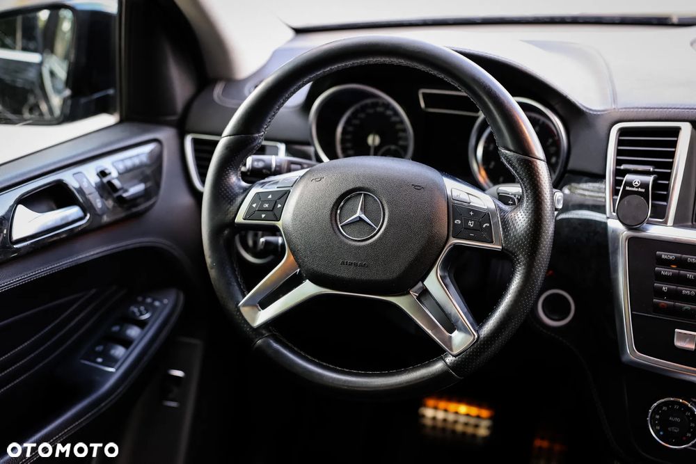 Mercedes-Benz ML 350 BlueEff 4-Matic - 18