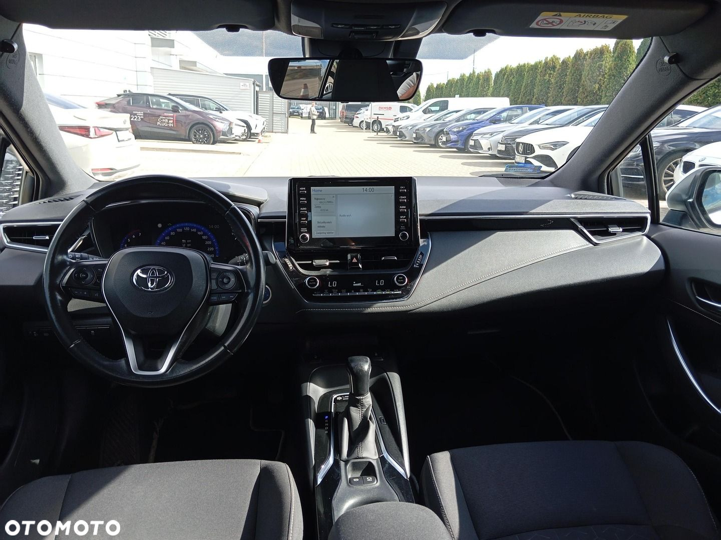 Toyota Corolla 1.8 Hybrid Comfort - 10
