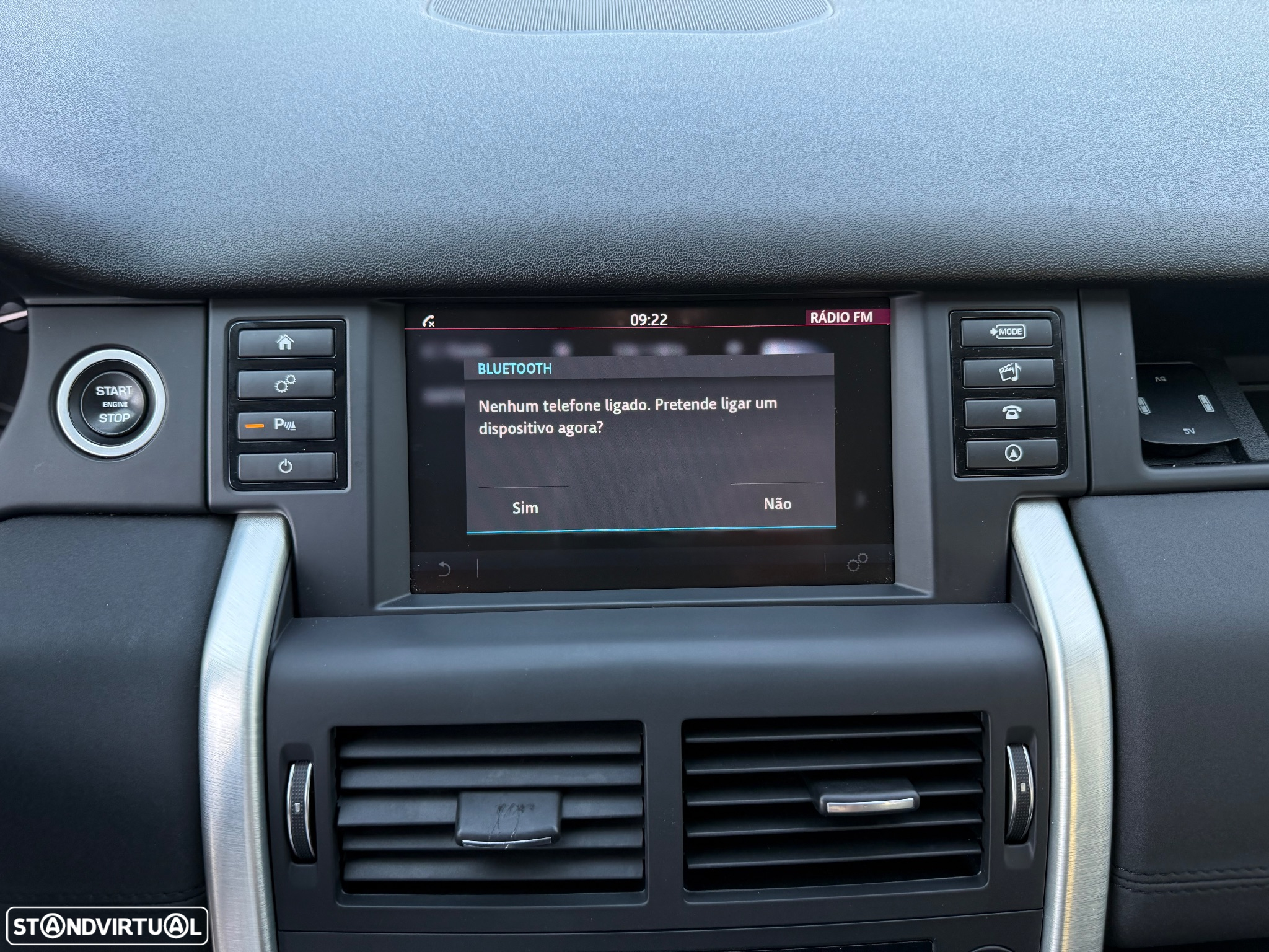 Land Rover Discovery Sport 2.0 eD4 HSE Luxury - 43