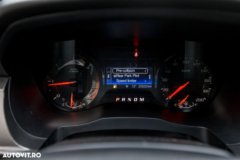 Ford Raptor - 26