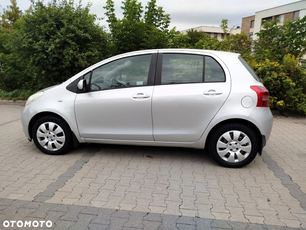 Toyota Yaris - 3