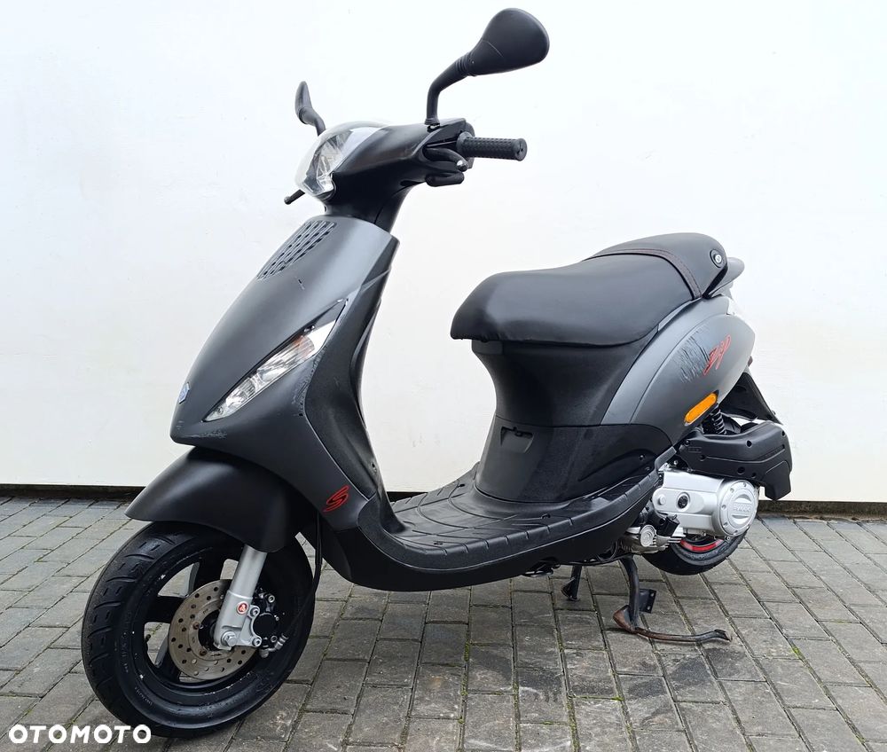Piaggio ZIP - 2