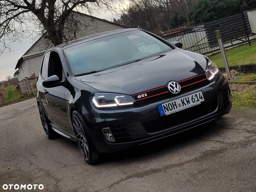 Volkswagen Golf 2.0 GTI - 5