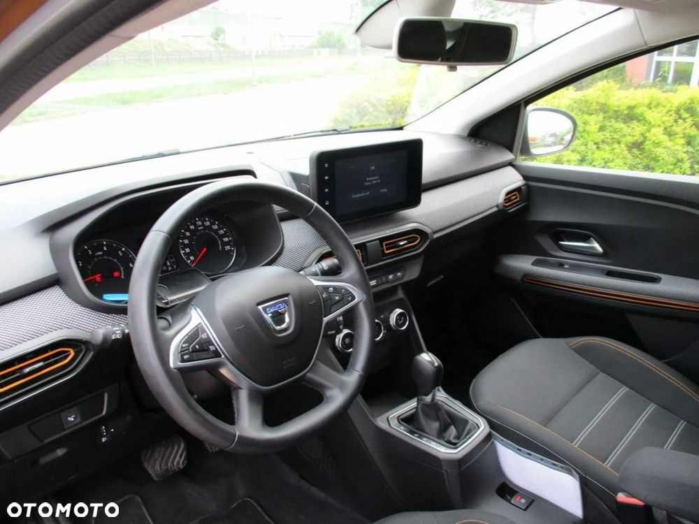 Dacia Sandero TCe 90 Comfort - 8