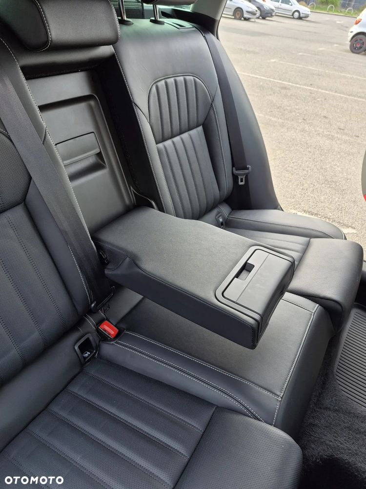 Skoda Superb 2.0 TDI SCR Style DSG - 26