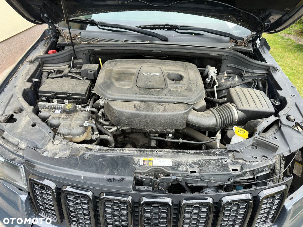 Jeep Grand Cherokee - 8