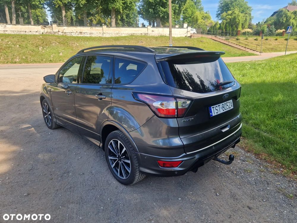 Ford Kuga 2.0 TDCi 4x4 ST-Line - 12
