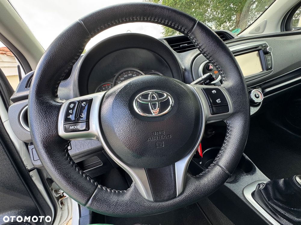 Toyota Yaris - 38