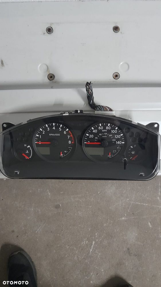 licznik nissan frontier 4.0 benzyna