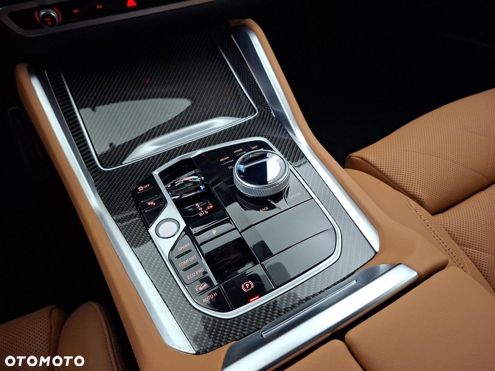 BMW X6 M60i mHEV sport - 17