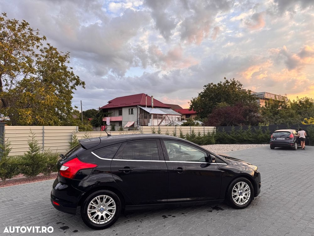 Ford Focus 1.6 TDCI DPF Titanium - 5