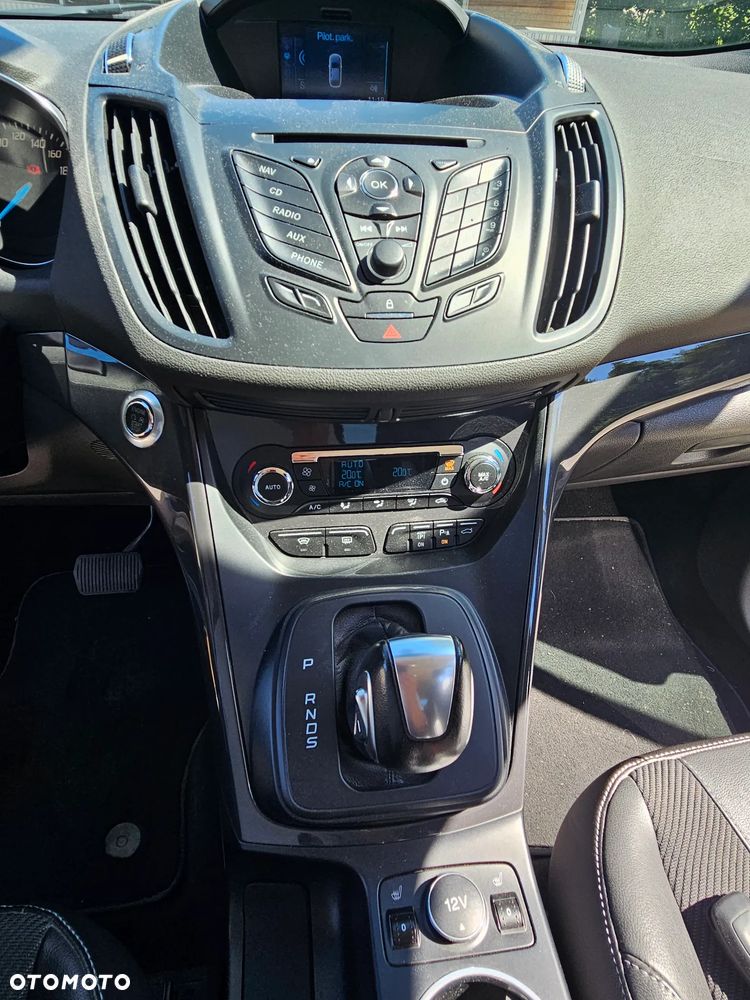 Ford Kuga 2.0 TDCi 4x4 Titanium - 20