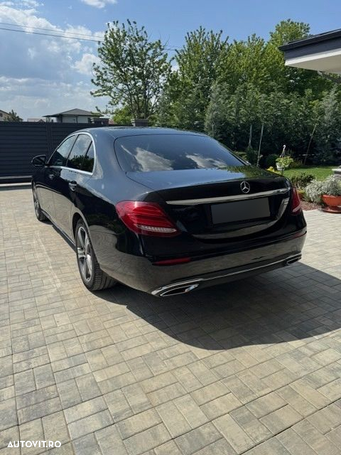 Mercedes-Benz E 350 BlueTEC 4MATIC - 2