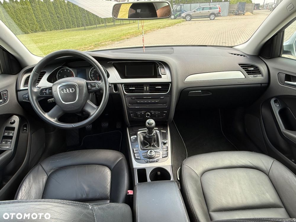 Audi A4 Limousine - 34