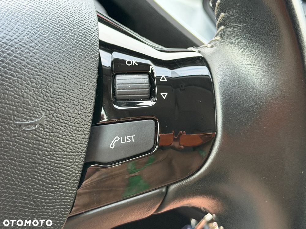 Peugeot 308 BlueHDi FAP 130 Stop & Start Allure - 20