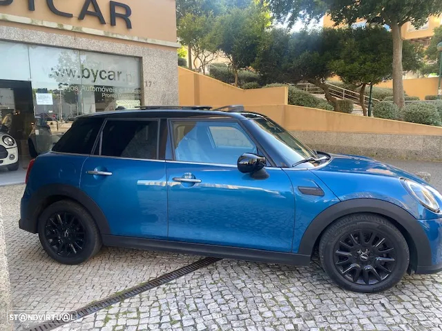 MINI 5 Portas Cooper Aut. - 18