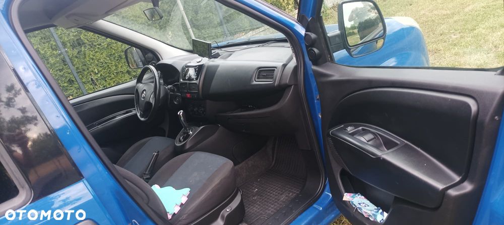 Opel Combo 1.6 CDTI Cosmo Easytronic - 10