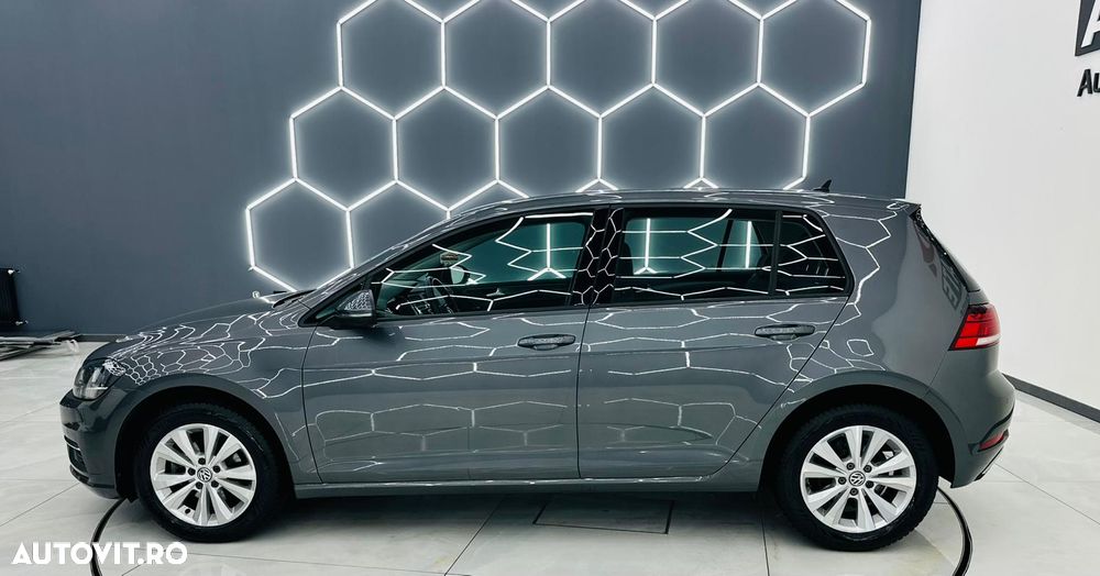 Volkswagen Golf 1.6 TDI BMT Trendline - 35