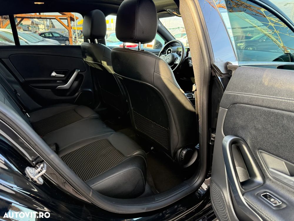 Mercedes-Benz CLA 180 - 18